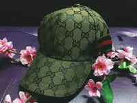 gucci tapa baseball en serge army green